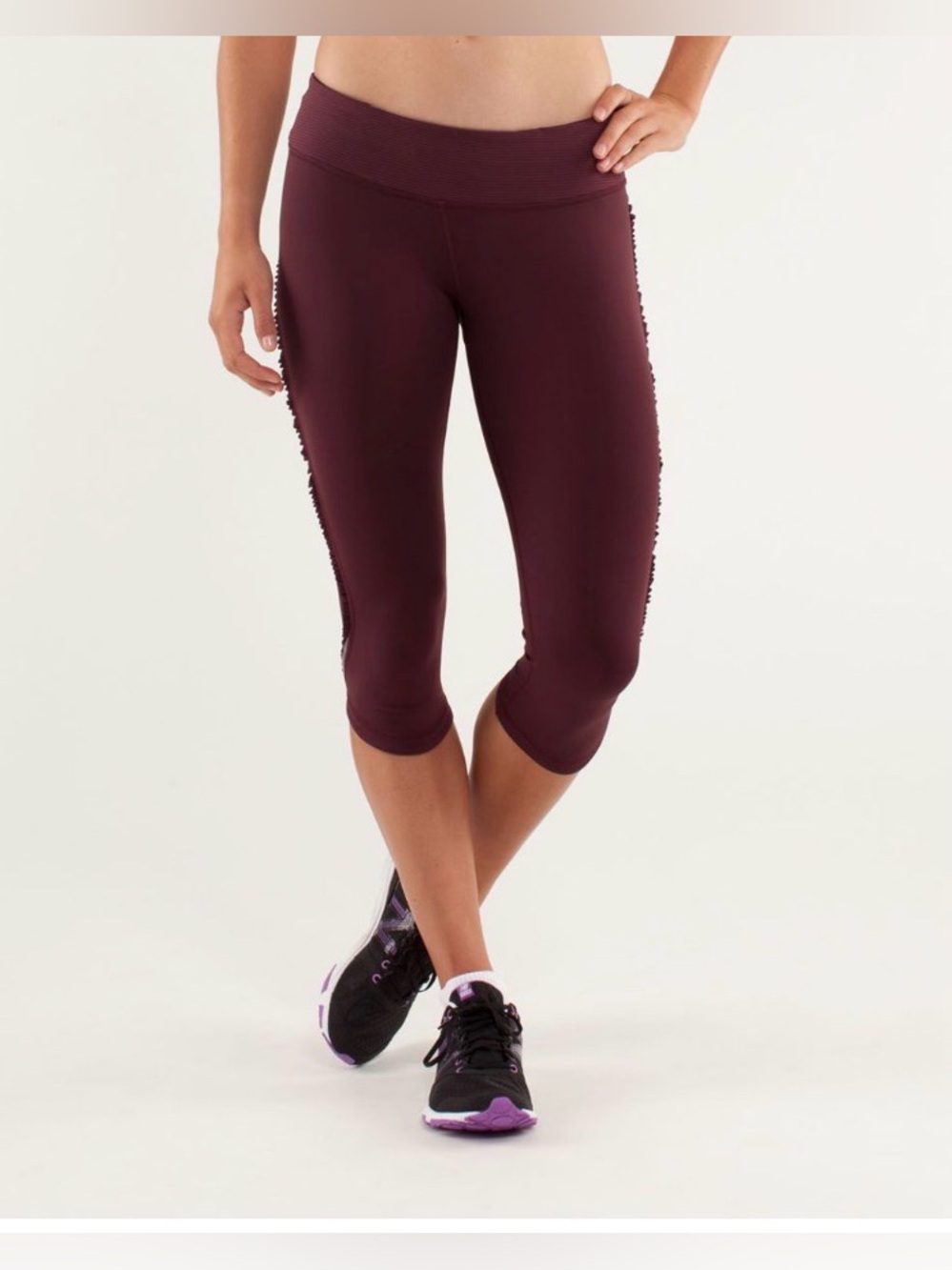 Lululemon Women’s Maroon Cropped Active Leggings Size 2